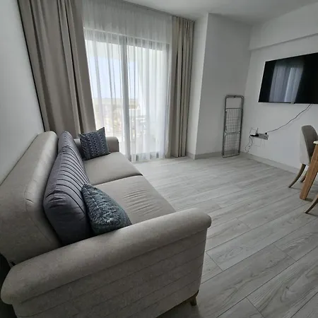 1+1 Edelweiss Apartment *